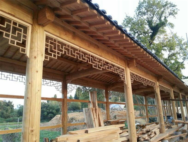 防腐木長廊